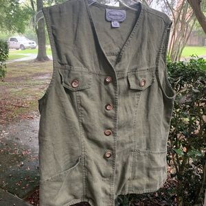 Sleeveless Button Up